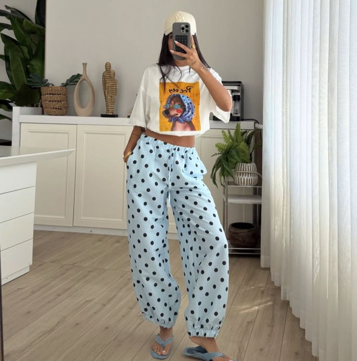 Polka pants