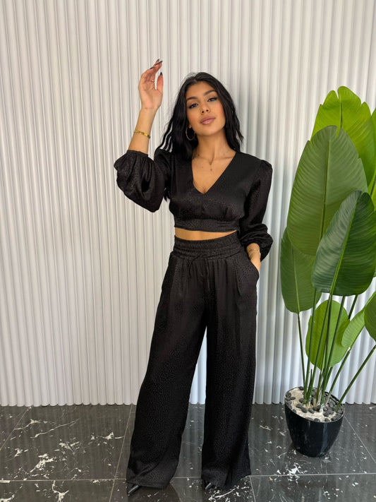 Cleo Set