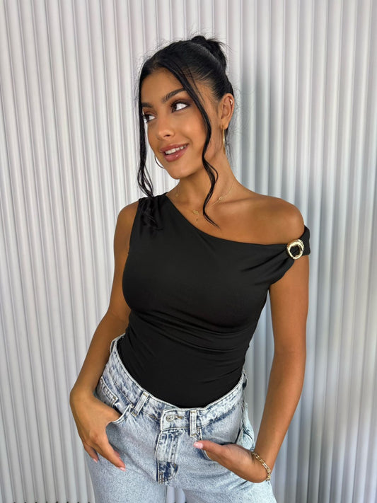 Kyra top